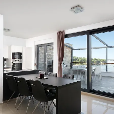 Apartmán Vizula Sunset D - Antonio & Ulla & Undine Medulin Exteriér fotografie