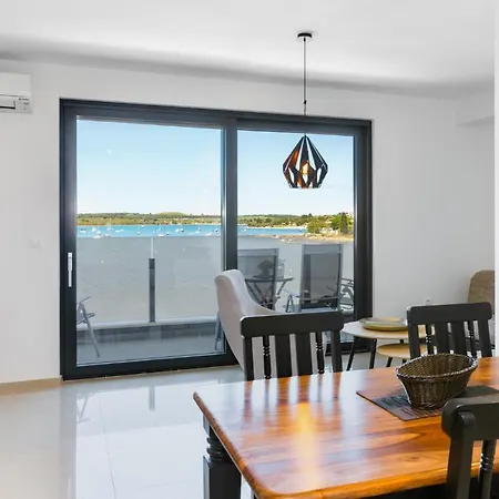 Apartmán Vizula Sunset D - Antonio & Ulla & Undine Medulin Exteriér fotografie